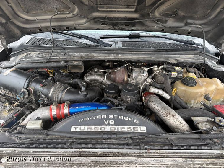 image for item FC3340 2008 Ford F350 Super Duty Crew Cab pickup truck