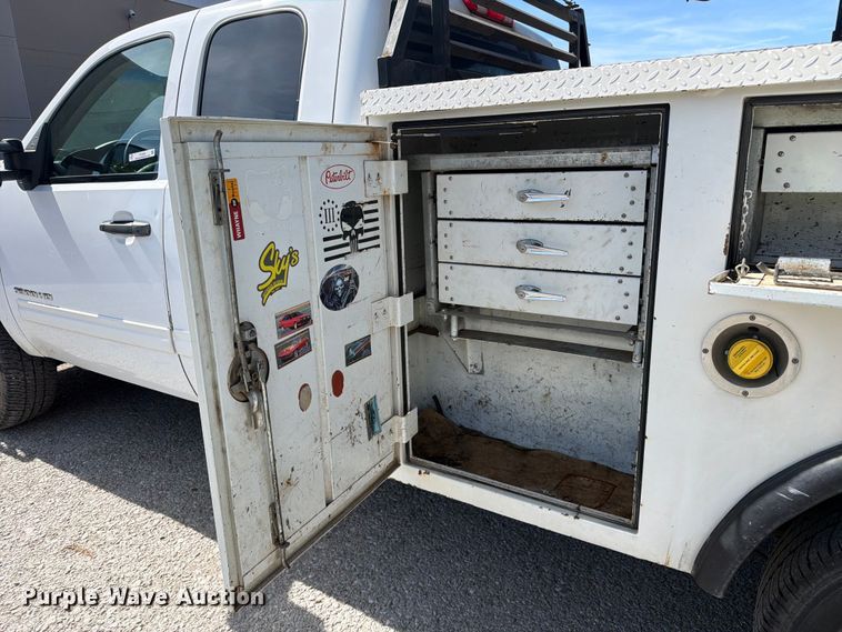 image for item FC3345 2012 Chevrolet Silverado 3500HD Ext. Cab utility bed pickup truck