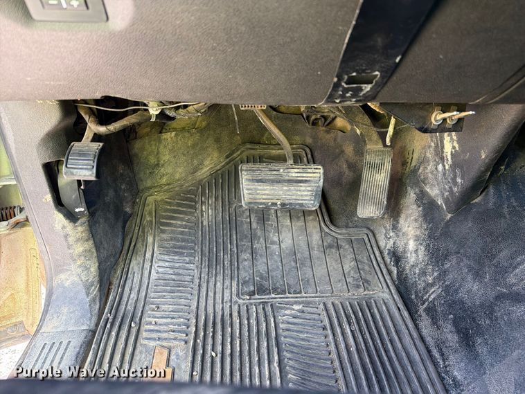 image for item FC3345 2012 Chevrolet Silverado 3500HD Ext. Cab utility bed pickup truck