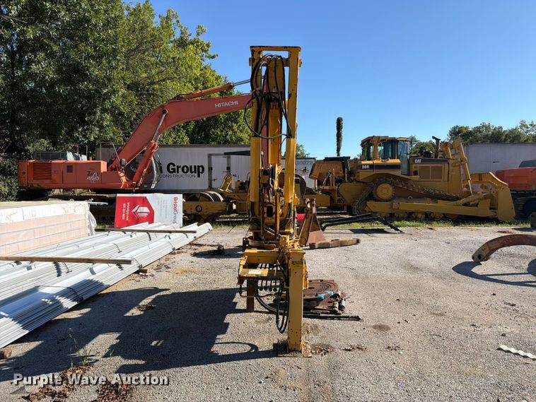 image for item FC3347 IMT 9000 Series crane