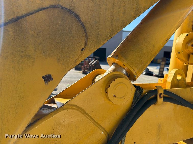 image for item FC3347 IMT 9000 Series crane