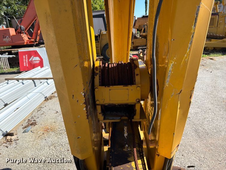 image for item FC3347 IMT 9000 Series crane