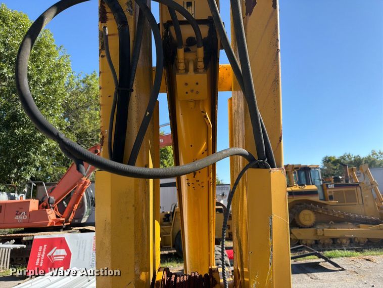 image for item FC3347 IMT 9000 Series crane