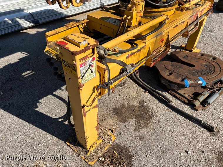 image for item FC3347 IMT 9000 Series crane