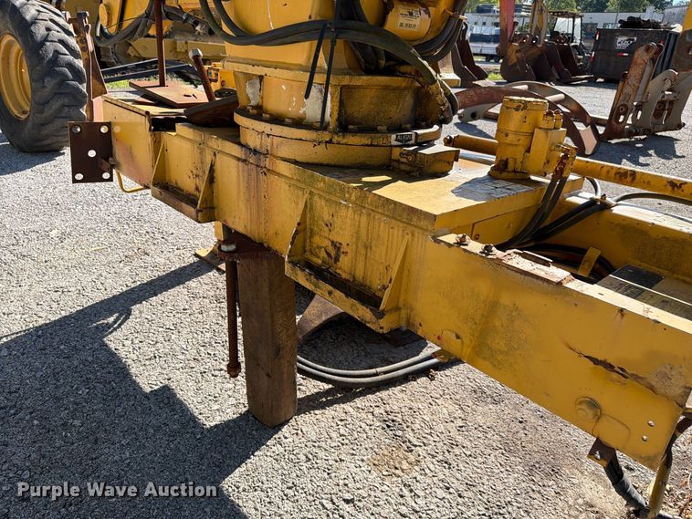 image for item FC3347 IMT 9000 Series crane