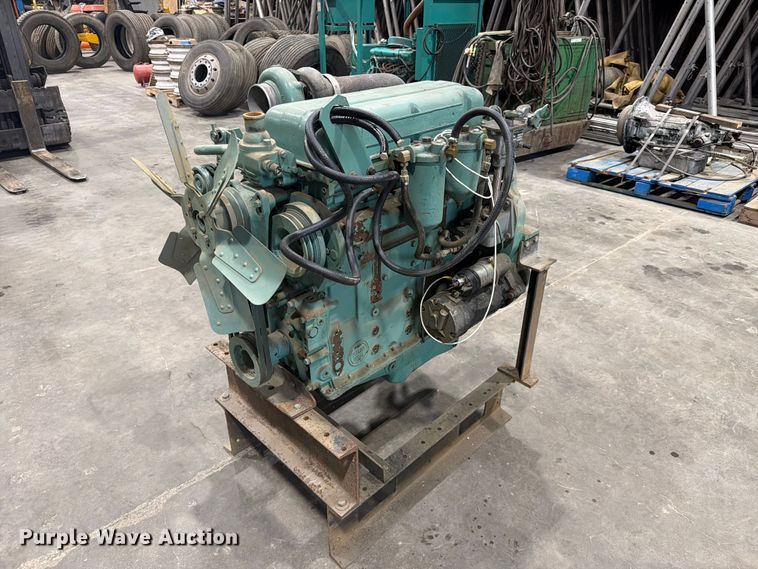 Detroit Diesel 4-53 engine