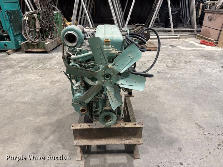 image for item FC3349 Detroit Diesel 4-53 engine