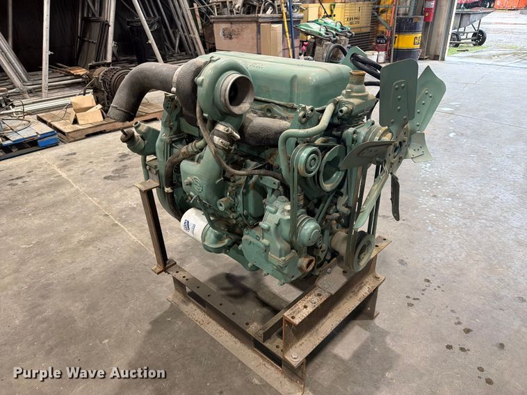 image for item FC3349 Detroit Diesel 4-53 engine