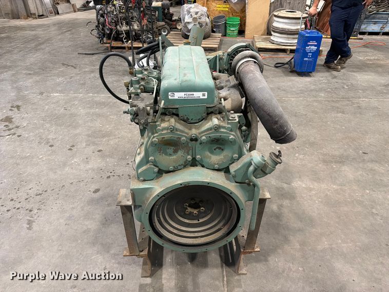 image for item FC3349 Detroit Diesel 4-53 engine