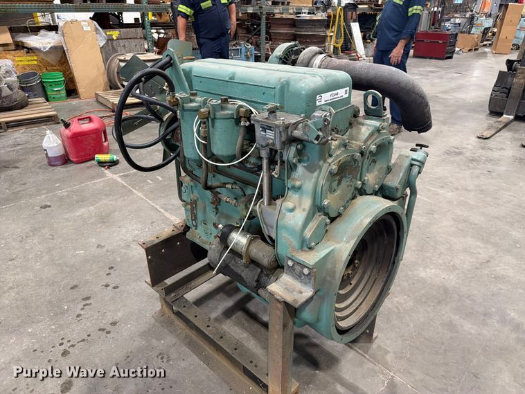 image for item FC3349 Detroit Diesel 4-53 engine