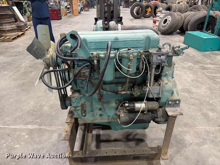 image for item FC3349 Detroit Diesel 4-53 engine