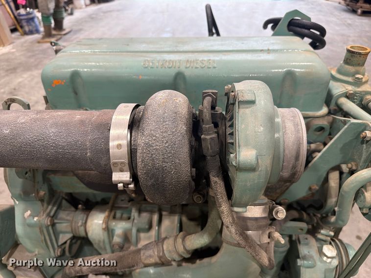 image for item FC3349 Detroit Diesel 4-53 engine