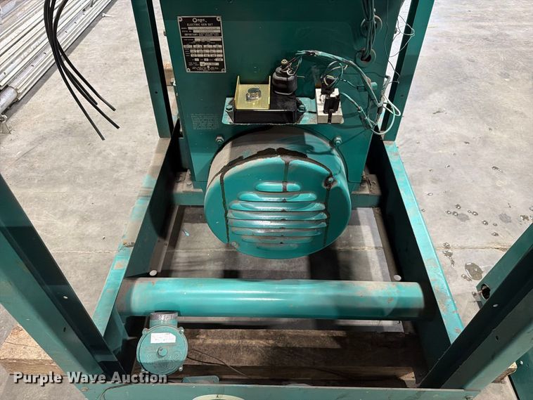 image for item FC3352 Onan 30SK generator