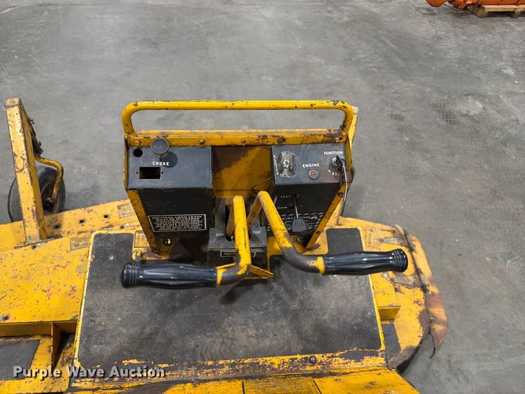 image for item FC3353 Hustler 275 lawn mower