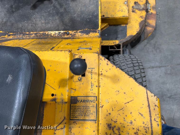 image for item FC3353 Hustler 275 lawn mower