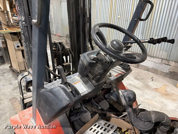 image for item FC3355 Toyota 7FGU25 forklift