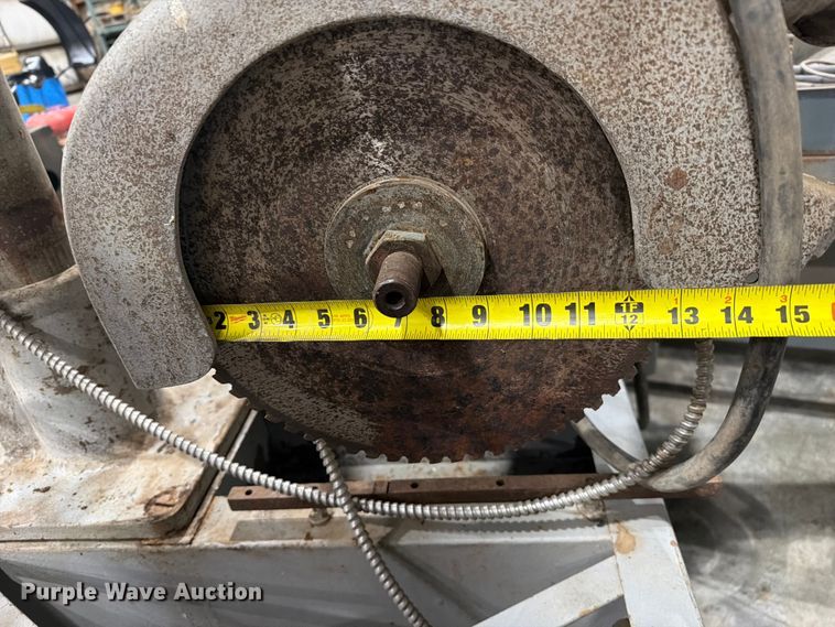 image for item FC3357 (3) saws