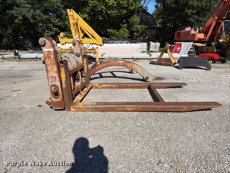 image for item FC3374 Wheel loader attachments