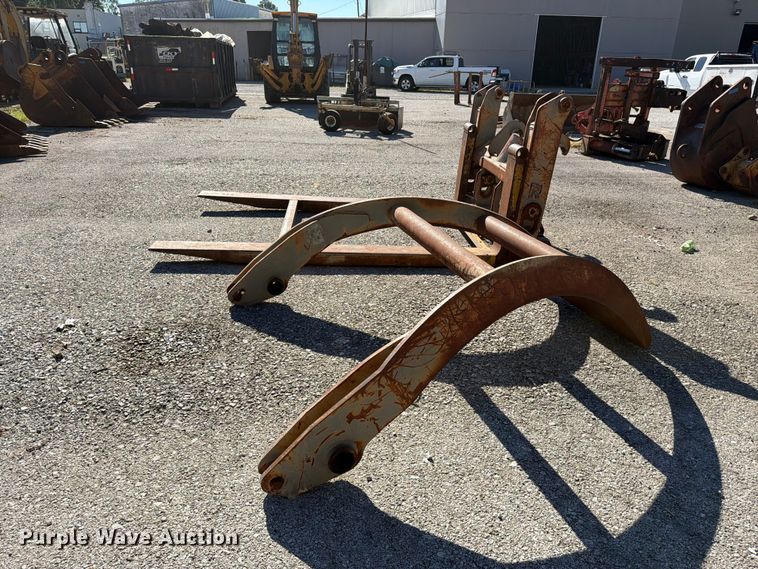 image for item FC3374 Wheel loader attachments