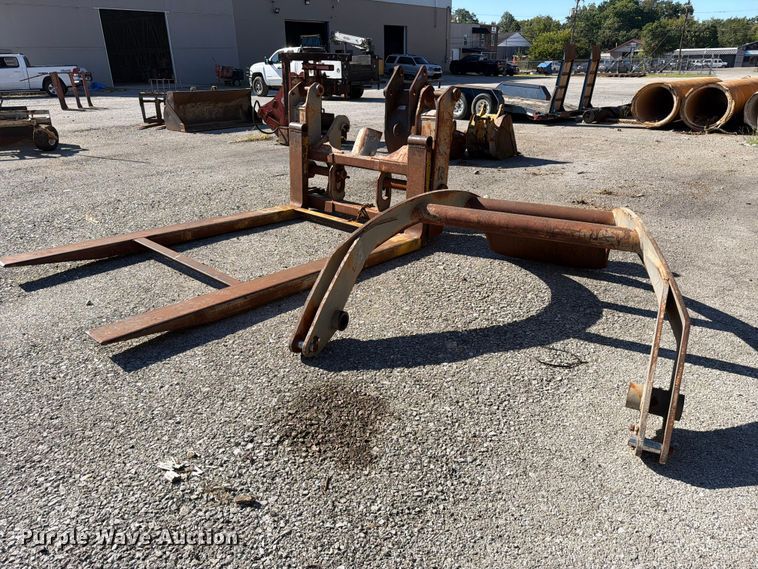 image for item FC3374 Wheel loader attachments