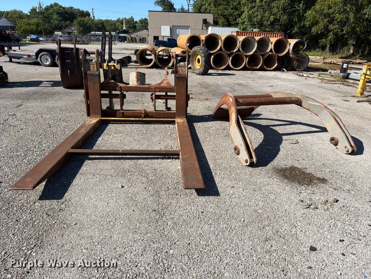 image for item FC3374 Wheel loader attachments