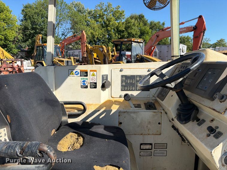 image for item FC3379 Tennant 8400 sweeper