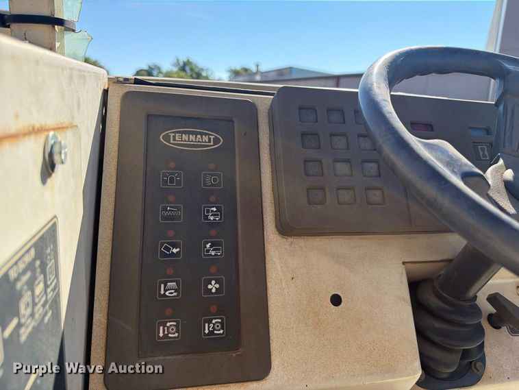 image for item FC3379 Tennant 8400 sweeper