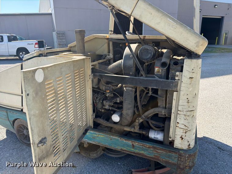 image for item FC3379 Tennant 8400 sweeper