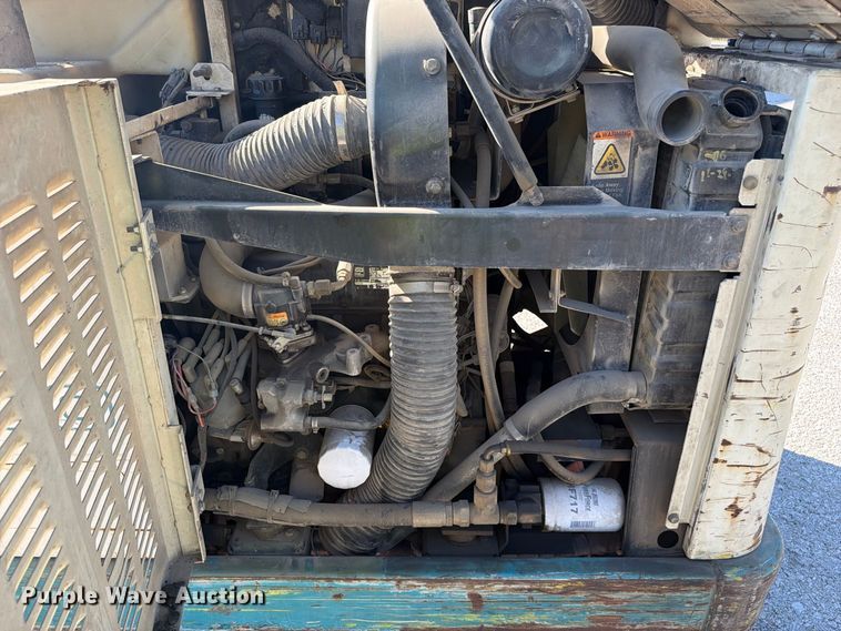 image for item FC3379 Tennant 8400 sweeper