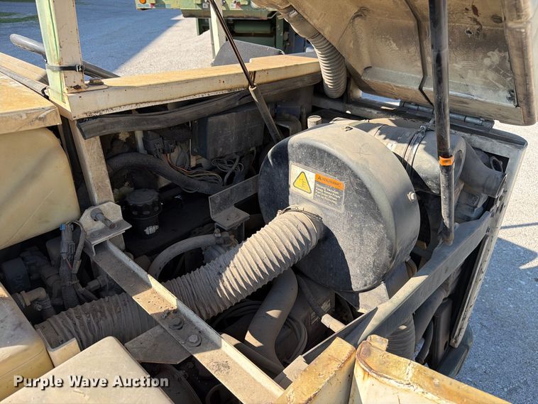 image for item FC3379 Tennant 8400 sweeper