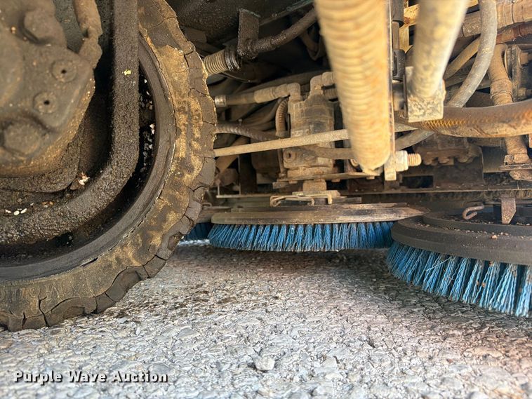 image for item FC3379 Tennant 8400 sweeper