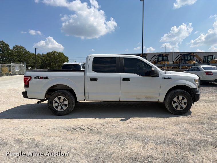 image for item FC3389 2016 Ford F150 Crew Cab pickup truck