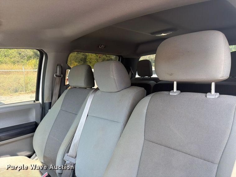 image for item FC3389 2016 Ford F150 Crew Cab pickup truck
