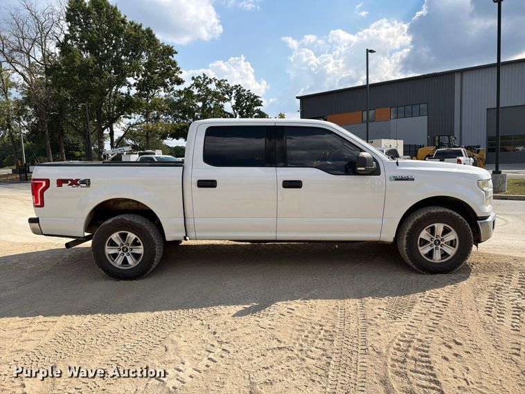 image for item FC3392 2016 Ford F150 Crew Cab pickup truck