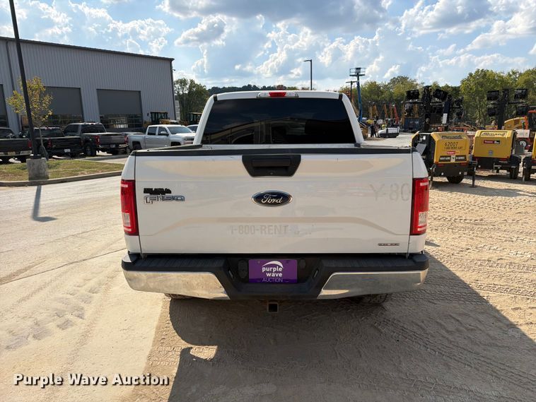 image for item FC3392 2016 Ford F150 Crew Cab pickup truck