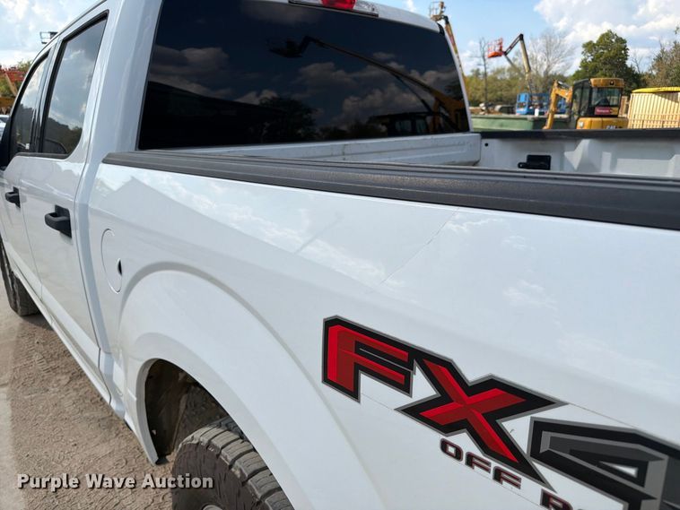 image for item FC3392 2016 Ford F150 Crew Cab pickup truck
