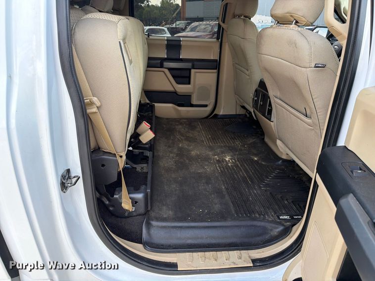 image for item FC3392 2016 Ford F150 Crew Cab pickup truck