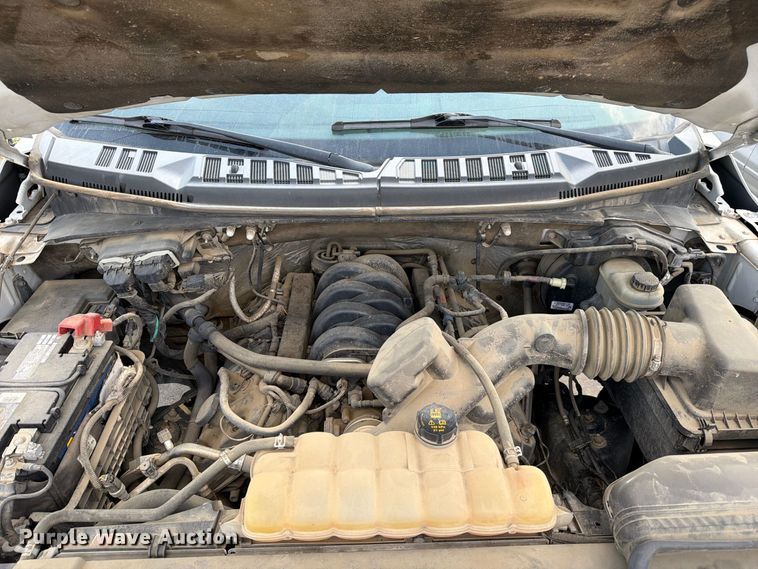 image for item FC3392 2016 Ford F150 Crew Cab pickup truck