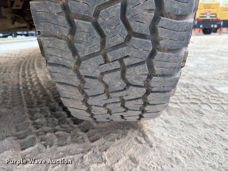 image for item FC3392 2016 Ford F150 Crew Cab pickup truck