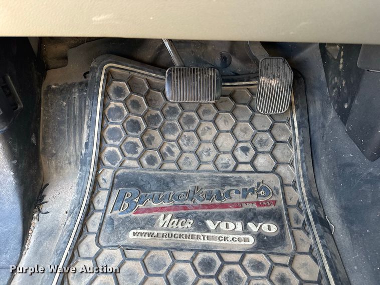 image for item FC4262 2018 Ford F150 Ext. Cab pickup truck