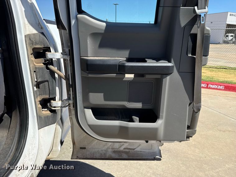image for item FC4262 2018 Ford F150 Ext. Cab pickup truck