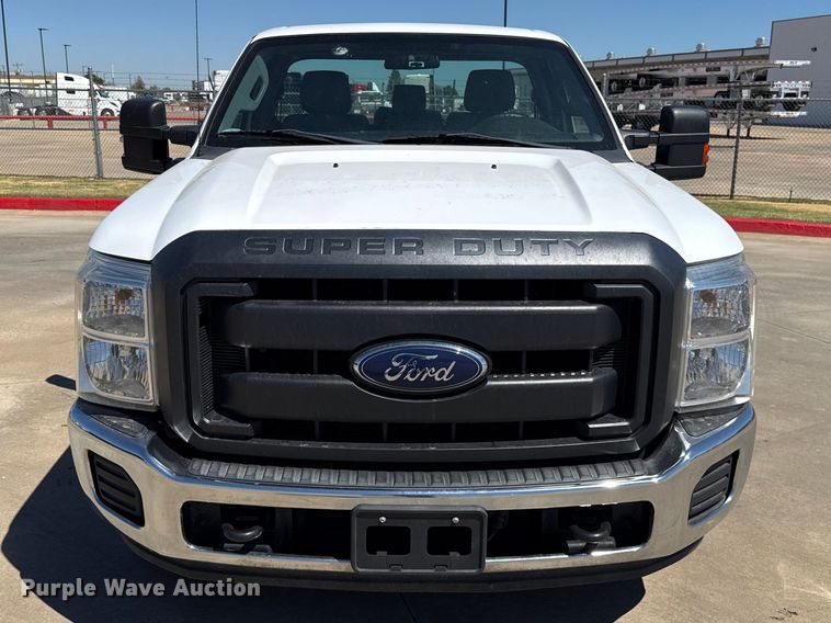 image for item FC4263 2016 Ford F250 Super Duty pickup truck