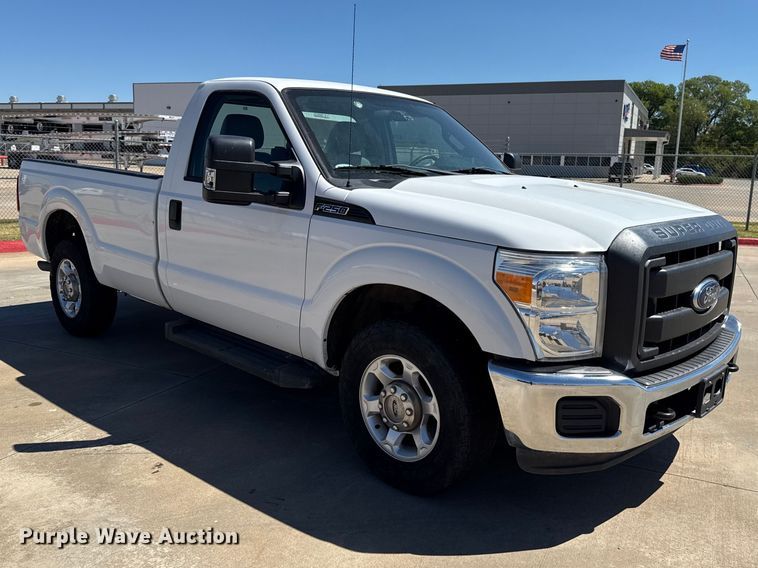 image for item FC4263 2016 Ford F250 Super Duty pickup truck