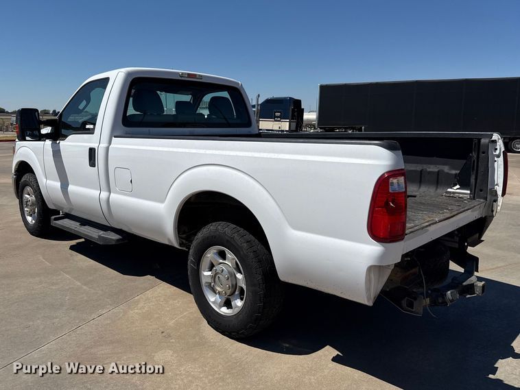 image for item FC4263 2016 Ford F250 Super Duty pickup truck