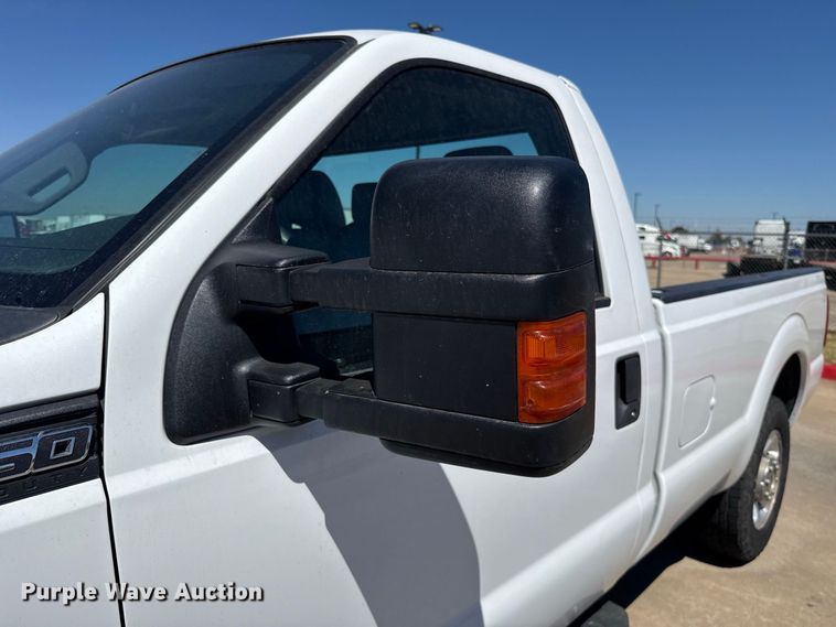 image for item FC4263 2016 Ford F250 Super Duty pickup truck