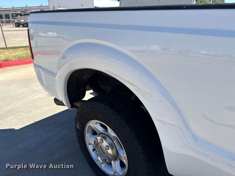 image for item FC4263 2016 Ford F250 Super Duty pickup truck