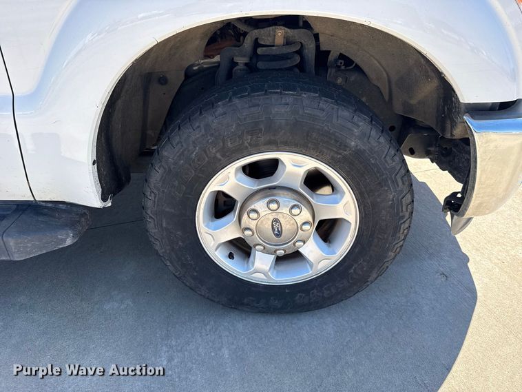 image for item FC4263 2016 Ford F250 Super Duty pickup truck