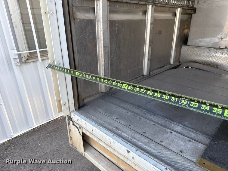 image for item FC4304 2017 Freightliner MT45 delivery truck