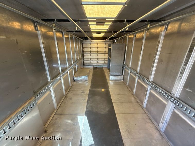 image for item FC4304 2017 Freightliner MT45 delivery truck