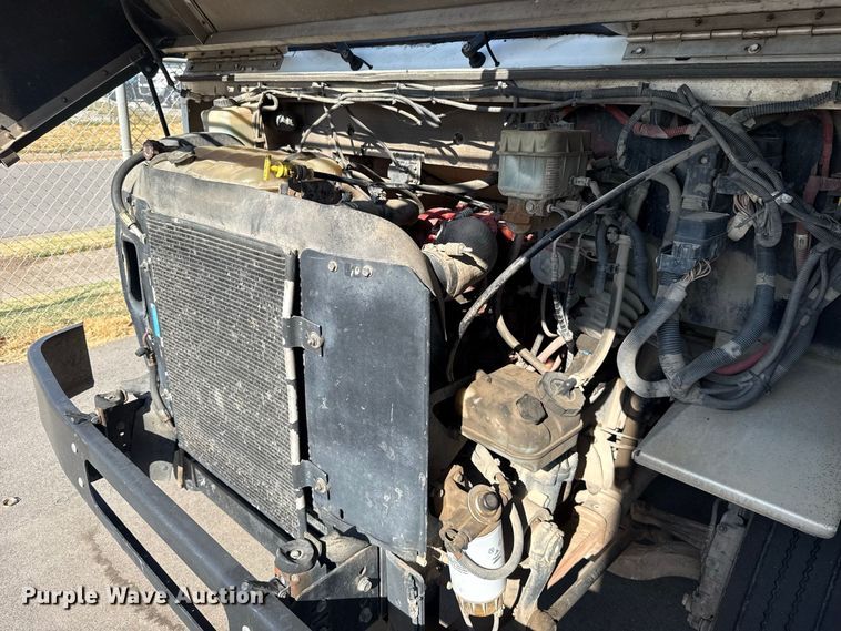 image for item FC4304 2017 Freightliner MT45 delivery truck